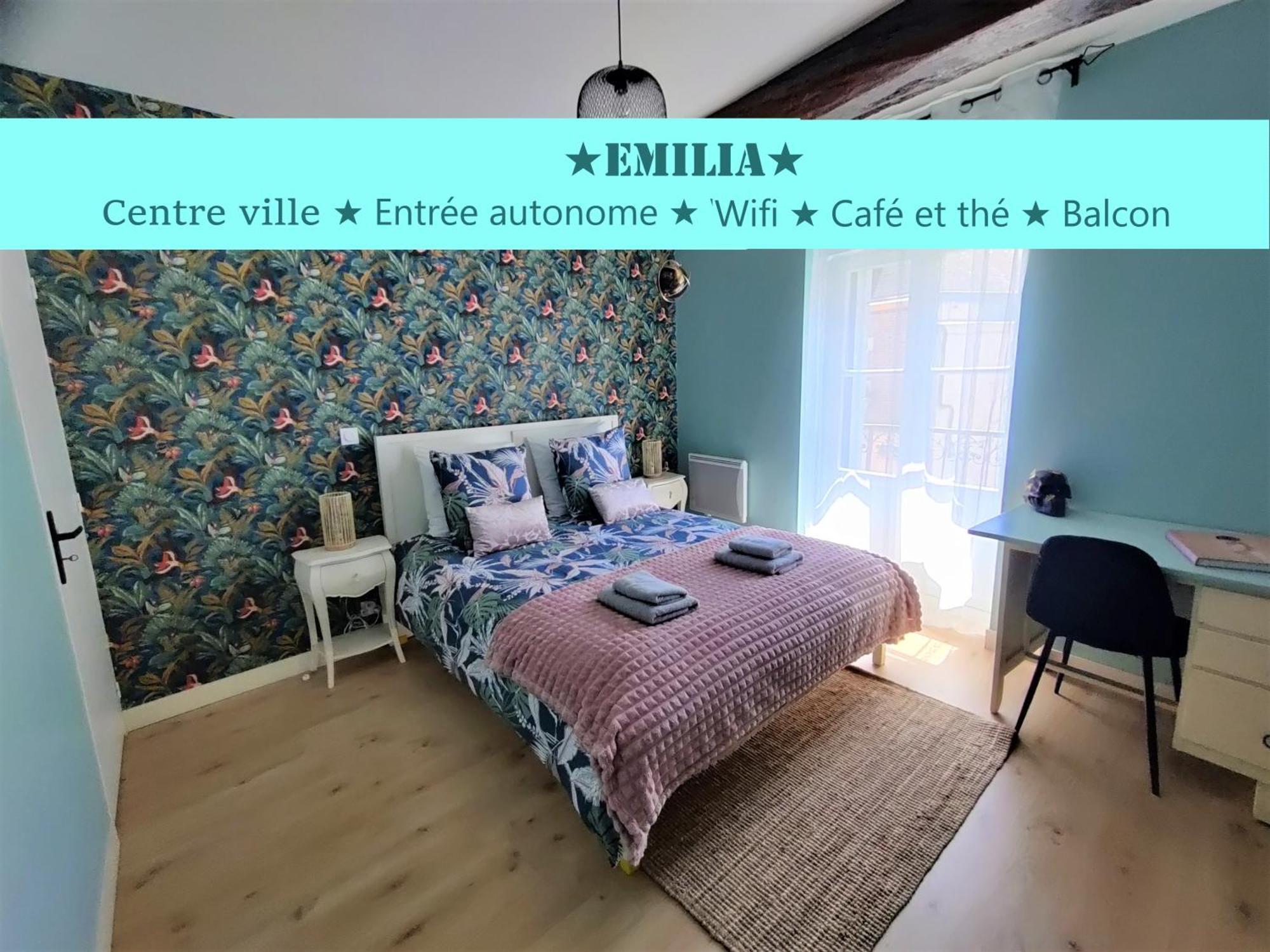 Appartement Emilia Centre Ville Vitré Esterno foto